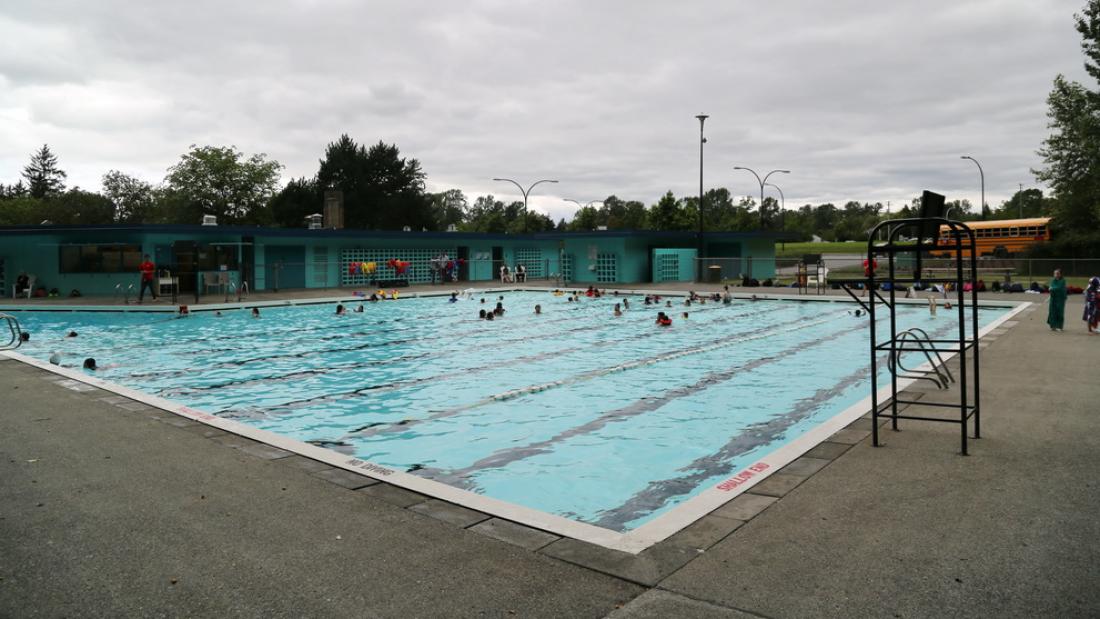 Bear Creek Park City Of Surrey   BearCreekOutdoorPool 