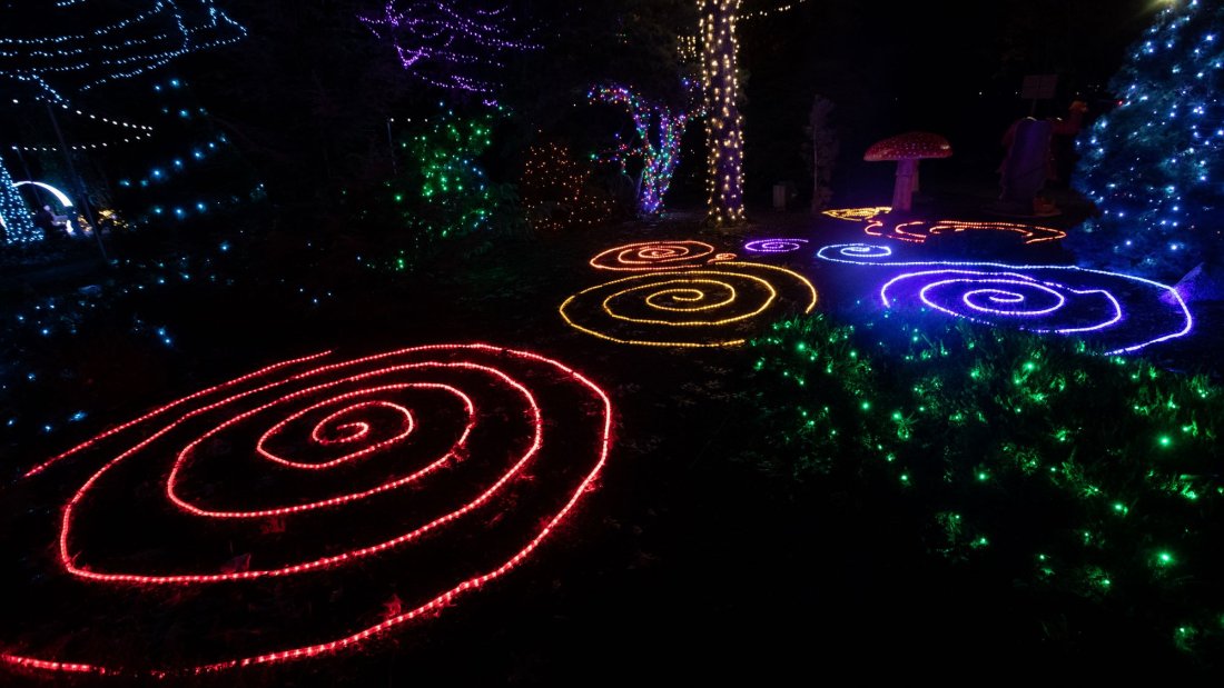 swirling rope light on the ground