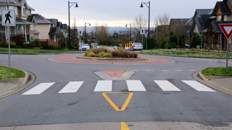 Transport roundabout