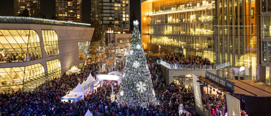  Large crowd at Surrey Tree Lighting Festival 2023 hosted at Surrey Civic Plaza.